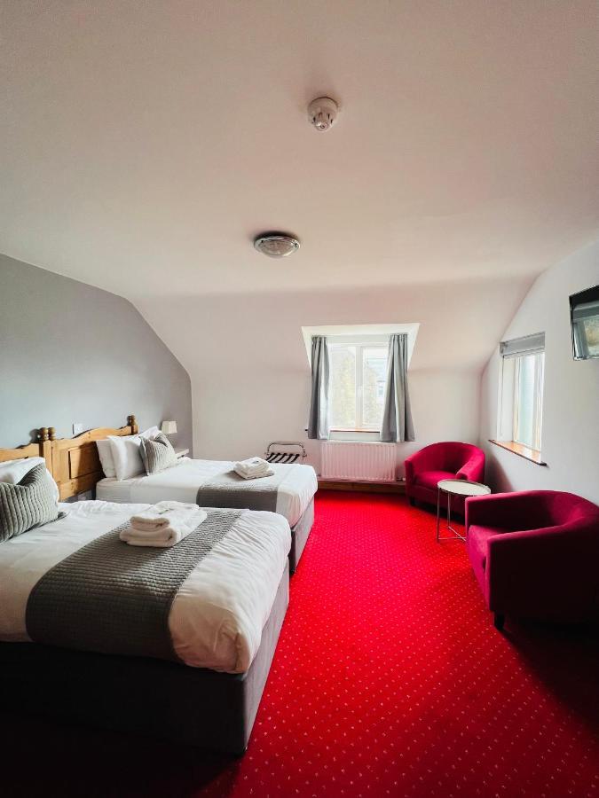 Dingle Marina Lodge Екстер'єр фото